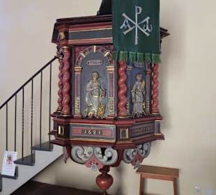 Kanzel der Pogumer Kirche
