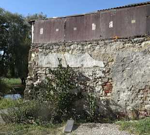 Stadtmauer mit Wehrgang