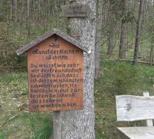Wanderweg Kunst der kleinen Schritte