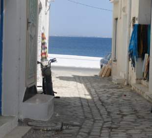 In einer Gasse mit Meerblick