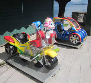 An der Uferpromenade