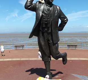 Mullberry and Piggy in Morecambe
