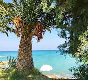 Strand ausser Hotelanlage