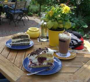Cafe Rosengarten