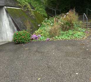 Aussegnungshalle Unterlenningen