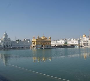 Goldener Tempel mit "See der Unsterblichkeit"