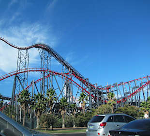 Die berüchtigte X2 Achterbahn