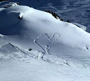 Schlossalm - ein Herz im Schnee