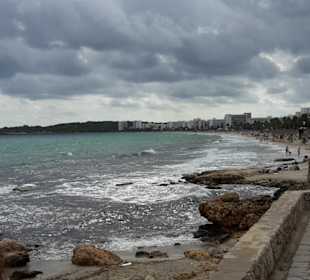 Stürmischer Tag am Strand