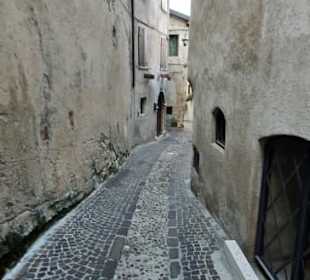 Enge geschützte Gassen