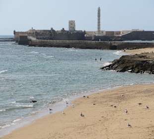 Blick auf das 'Castillo de San Sebastián (18 Jh.)