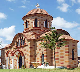 Lardos - Kirche