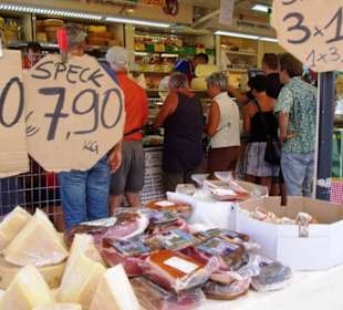 Käse, Schinken etc. mit Preisen