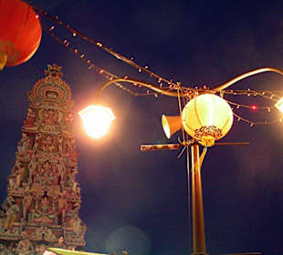 Abendlicher Sri Mariamman Tempel