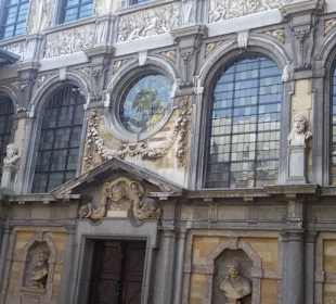 Eingang zum Rubenshaus