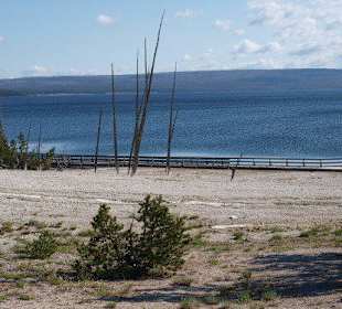 Lake Yellowstone