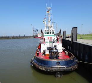 Eindrücke aus dem Schlepperhafen