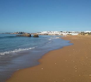 Am Strand ca. 30 Min. nach Albufeira