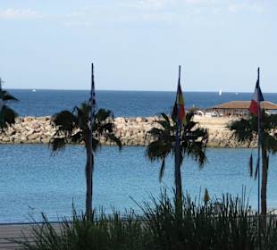 Blick auf den neuen Beachclub