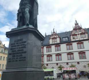Prinz-Albert-Denkmal auf dem Marktplatz von Coburg