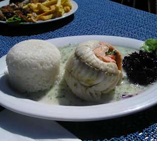 Smakowite rybki w restauracji przy promenadzie