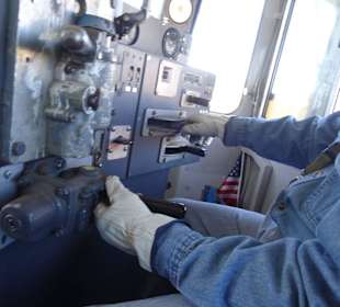 Man muß die alte Dame gut behandeln