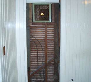 Winchester Mystery House