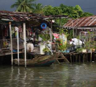 Am ufer - gleicht geht der regen los