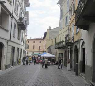 Wochenmarkt in Morbegno