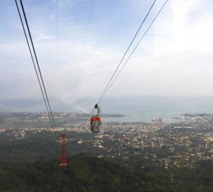 Fahrt mit der Seilbahn auf den Hausberg