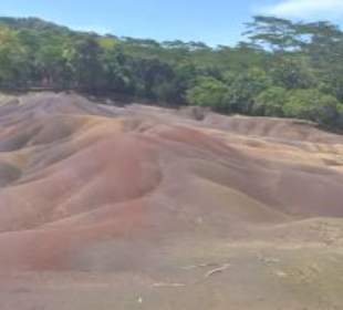 7-farbige Erde (Seven Coloured Earth) in Chamarel