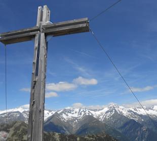 Gipfelkreuz des Sonnklar 2400 m