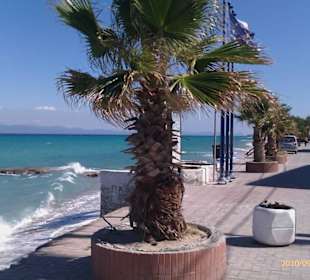Pefkohori Promenade