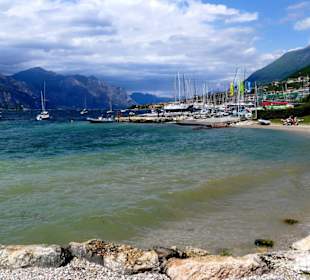 Wanderweg entlang des Lago