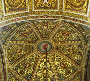 Gewölbe der Kathedrale