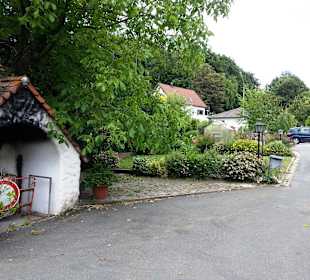 Dahinter der Aussenbereich nix mehr