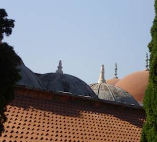 Über den Dächern von Rhodos