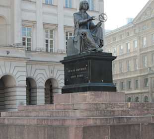 Pomnik Mikołaja Kopernika w Warszawie