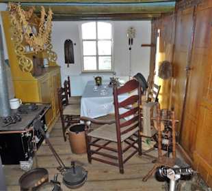 In einer alten ostfriesischen Stube des Teemuseums