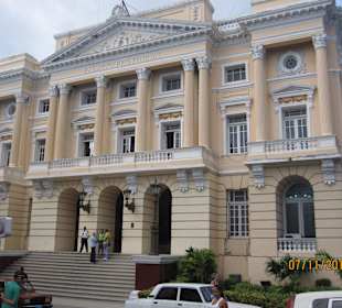 Palacio Provincial (Schmuckstück der Stadt)