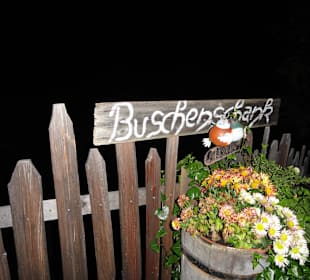 Eingang Buschenschank Pedratsch