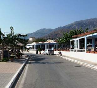 Kleine Straße der Strandpromenade