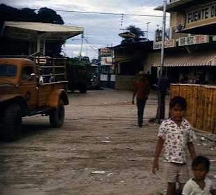 Kinder in Caja Seca