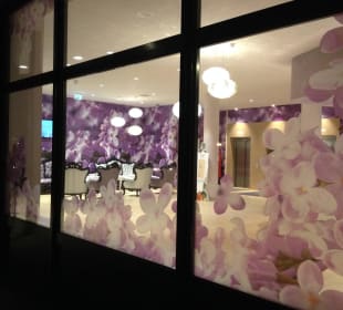 Lobby von außen