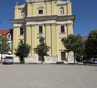 Hofkirche „Unserer Lieben Frau“