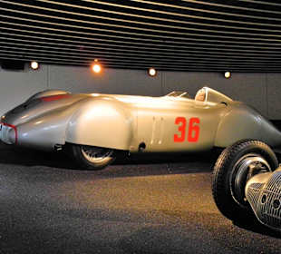 Rennwagen aus frühen Zeiten