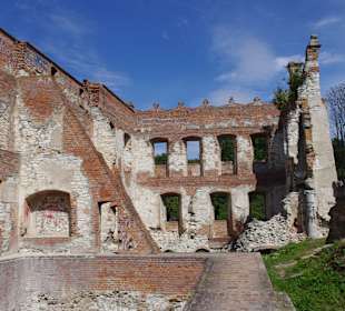 Ruiny zamku w Krupem