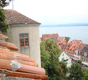 Blick auf die Unterstadt und See
