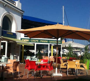 Im Hafen der leckere Eisladen