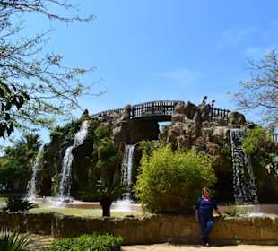 Wasserfälle im Park